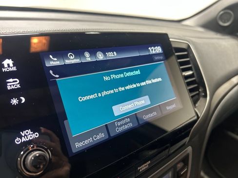 Used 2022 Honda Pilot TrailSport image 44