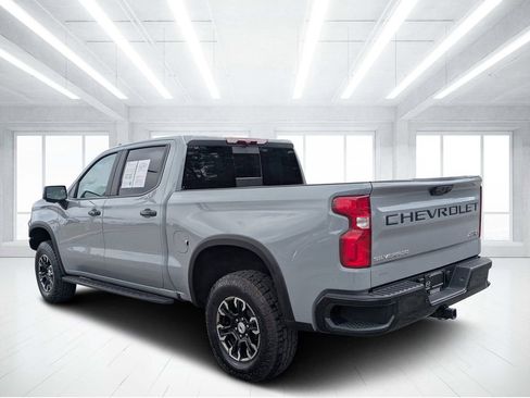 Used 2024 Chevrolet Silverado 1500 ZR2 AWD/4WD image 5