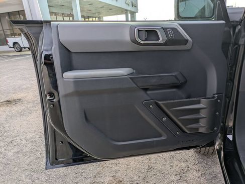 Used 2021 Ford Bronco Big Bend AWD/4WD image 11