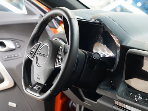 Used 2022 Chevrolet Camaro SS RWD image 42