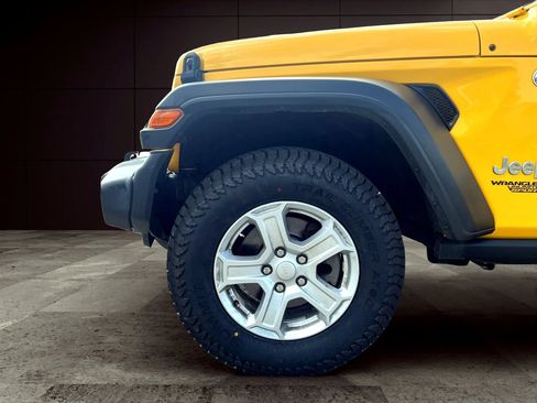Used 2021 Jeep Wrangler Unlimited Sport AWD/4WD image 22