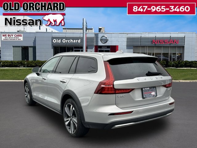 Used 2025 Volvo V60 B5 Cross Country Plus AWD/4WD image 8