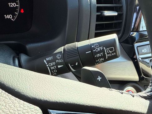 Certified 2025 Honda Odyssey EX-L image 10