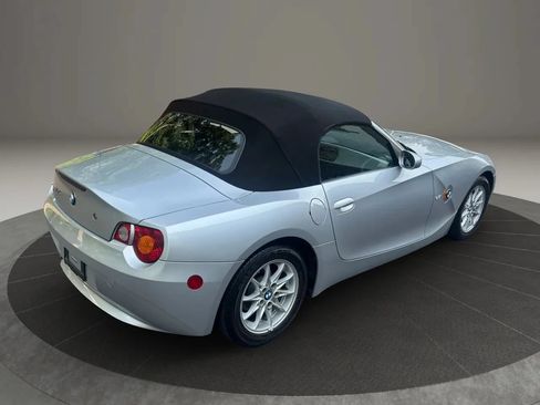Used 2003 BMW Z4 2.5i RWD image 13