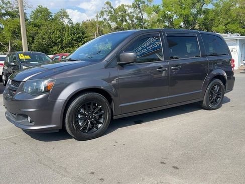 Used 2019 Dodge Grand Caravan GT image 17
