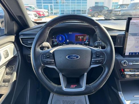Used 2020 Ford Explorer ST w/ Premium Technology Package image 14