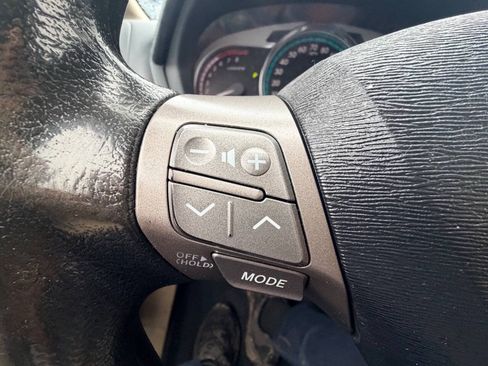 Used 2010 Toyota Venza AWD w/ Convenience Pkg image 7