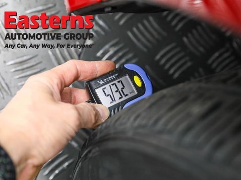 Used 2023 Toyota Camry XLE w/ Navigation Package image 31