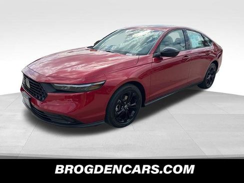 New 2025 Honda Accord SE image 7
