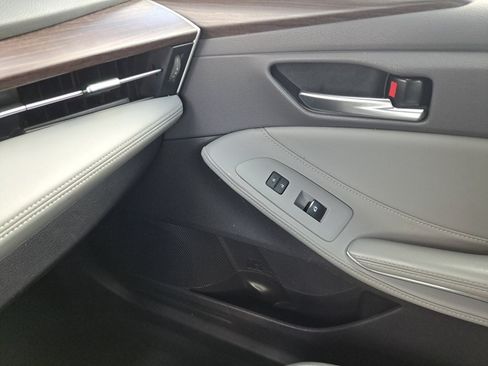 Used 2019 Toyota Avalon XLE w/ Moonroof Package FWD image 33