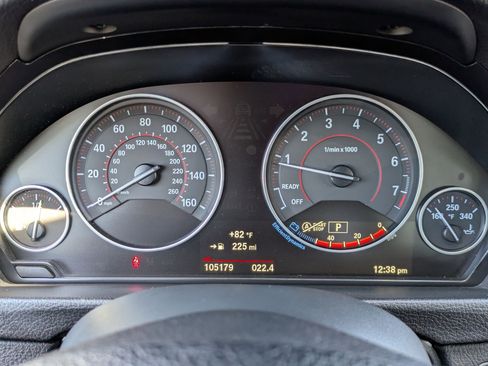 Used 2017 BMW 330i Sedan image 17