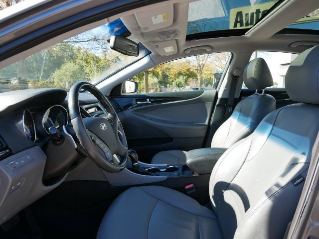 Used 2012 Hyundai Sonata Limited FWD image 8