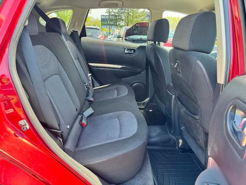 Used 2008 Nissan Rogue SL w/ Premium Pkg image 16