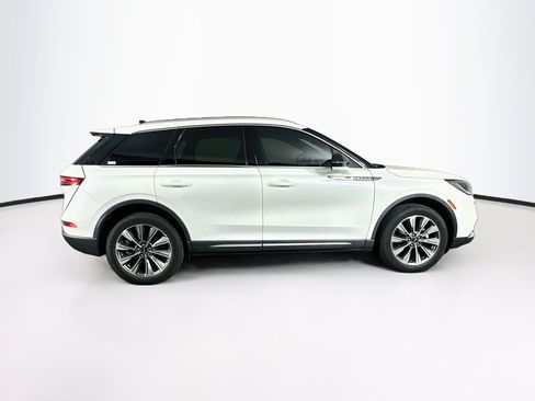 Used 2022 Lincoln Corsair Reserve w/ Elements Package AWD/4WD image 10