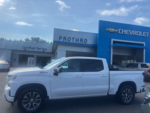 Used 2020 Chevrolet Silverado 1500 RST image 1