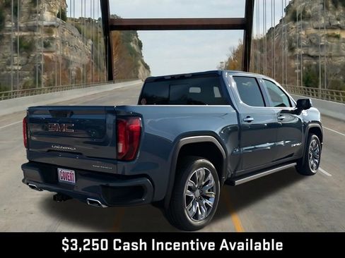 New 2026 GMC Sierra 1500 Denali w/ Denali Reserve Package AWD/4WD image 10