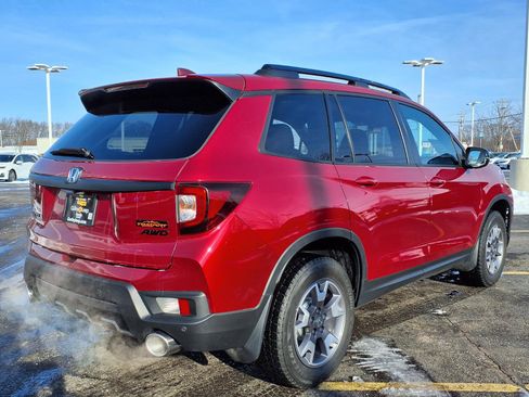 Used 2022 Honda Passport TrailSport image 12
