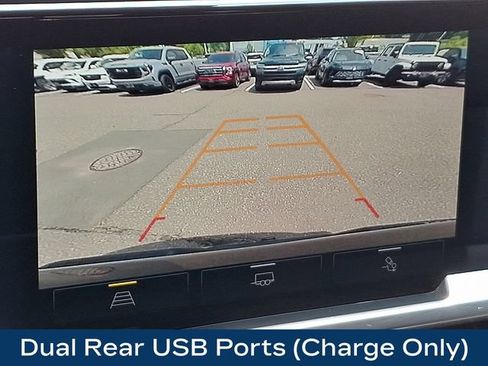 Used 2025 Chevrolet Silverado 1500 RST AWD/4WD image 13