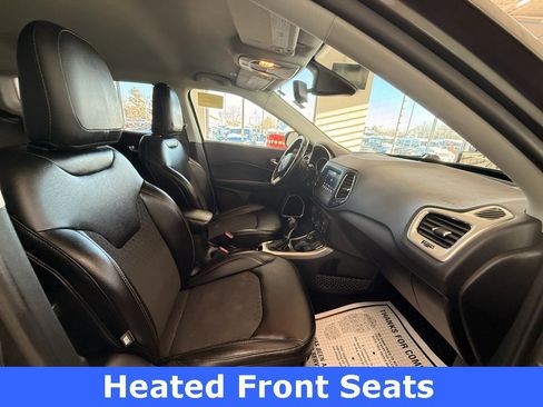 Used 2019 Jeep Compass Latitude w/ Cold Weather Group image 13