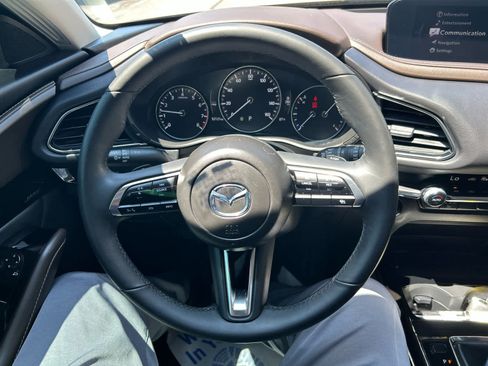 Used 2024 MAZDA CX-30 AWD 2.5 S w/ Premium Package image 17