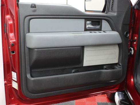 Used 2014 Ford F150 XLT w/ Equipment Group 302A Luxury image 17