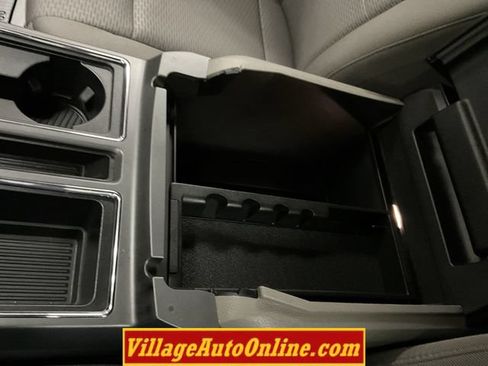Used 2020 Ford F150 XLT w/ Equipment Group 302A Luxury AWD/4WD image 23