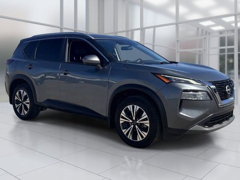 Certified 2023 Nissan Rogue SV w/ SV Premium B Package FWD image 7