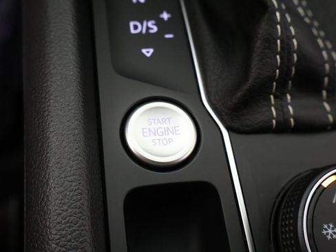 Used 2021 Volkswagen Atlas SE w/ Panoramic Sunroof Package image 58