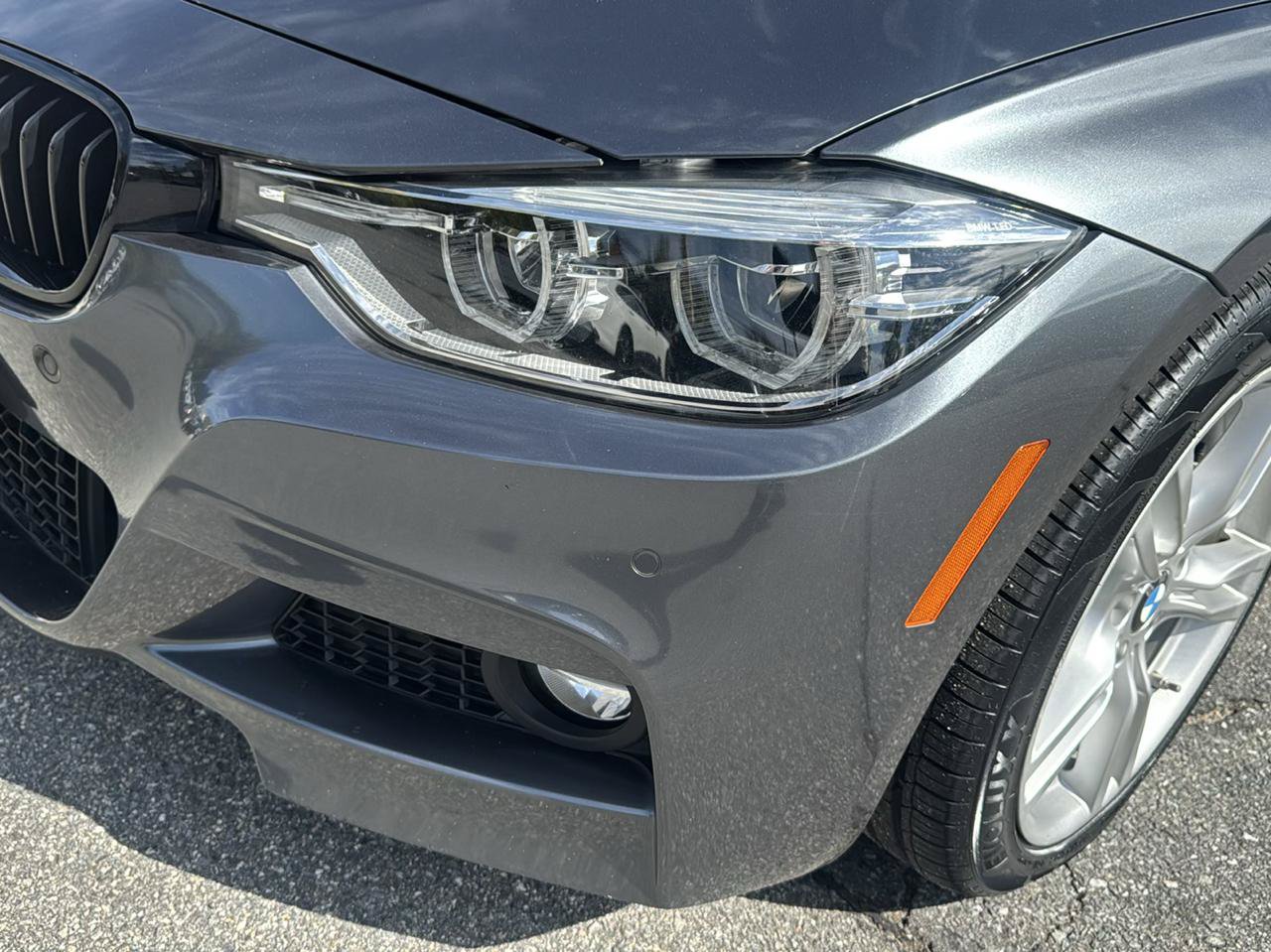 Used 2017 BMW 340i xDrive Sedan AWD/4WD image 15
