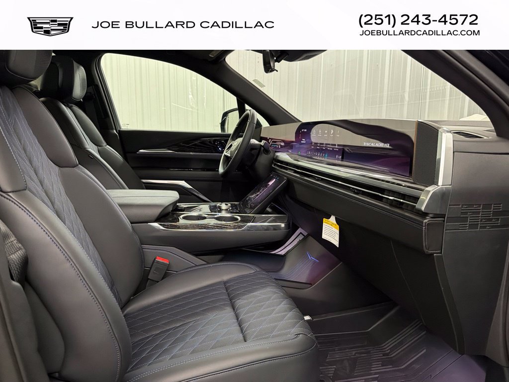 New 2026 Cadillac Escalade IQ Sport 1 w/ LPO, Floor Liner Package AWD/4WD image 26