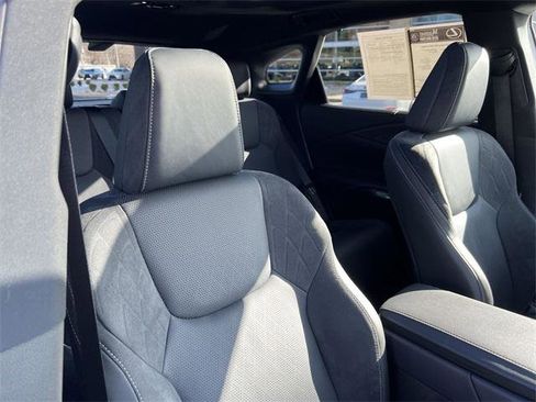 Certified 2024 Lexus RX 350 AWD image 23