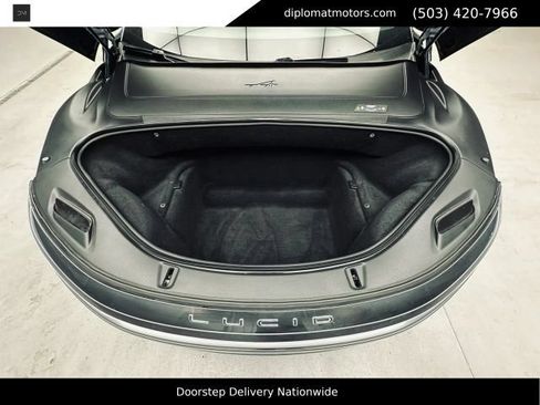Used 2025 Lucid Air Pure RWD image 49