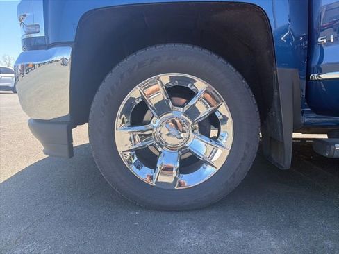 Used 2017 Chevrolet Silverado 1500 LTZ w/ Sport Package AWD/4WD image 22