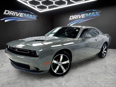 Used 2019 Dodge Challenger SXT