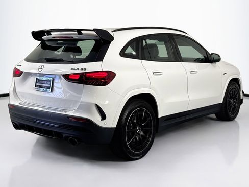 New 2025 Mercedes-Benz GLA 35 AMG 4MATIC image 5