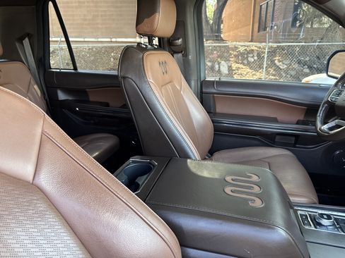 Used 2022 Ford Expedition Max King Ranch AWD/4WD image 19