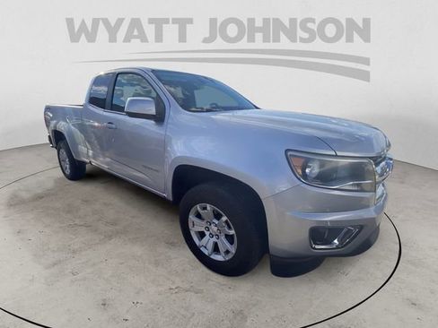 Used 2018 Chevrolet Colorado LT w/ LT Convenience Package AWD/4WD image 12