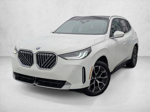 Used 2025 BMW X3 xDrive30i w/ Premium Package image 1