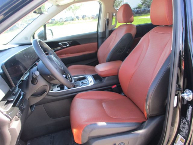 Used 2025 Kia Carnival SX Prestige FWD image 14