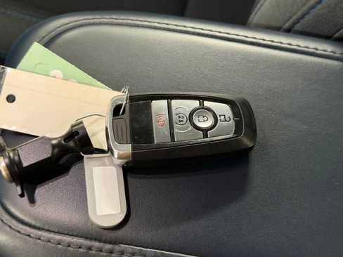 Used 2025 Ford Maverick XLT w/ XLT Luxury Package FWD image 40