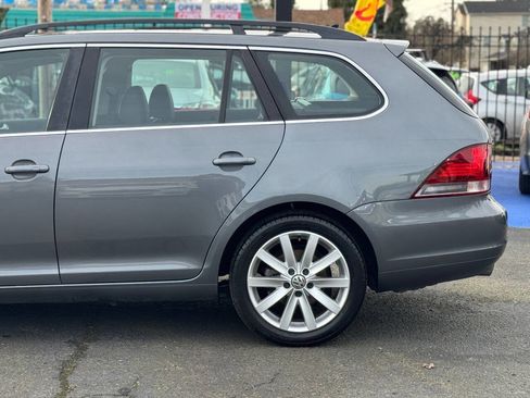 Used 2014 Volkswagen Jetta TDI image 5