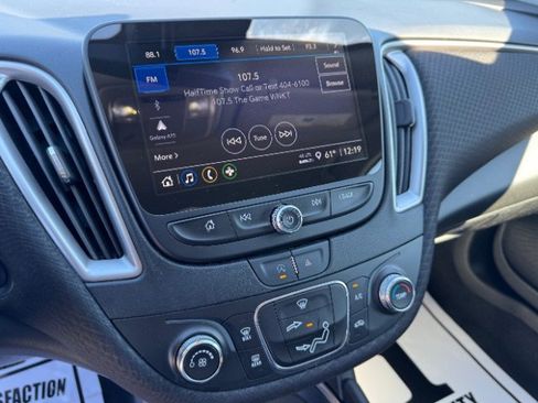Used 2021 Chevrolet Malibu LS w/ Driver Confidence Package II image 13
