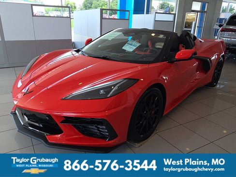 New 2027 Chevrolet Corvette Stingray Convertible w/ Z51 Performance Package RWD image 3