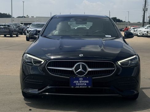 Used 2025 Mercedes-Benz C 300 Sedan image 3