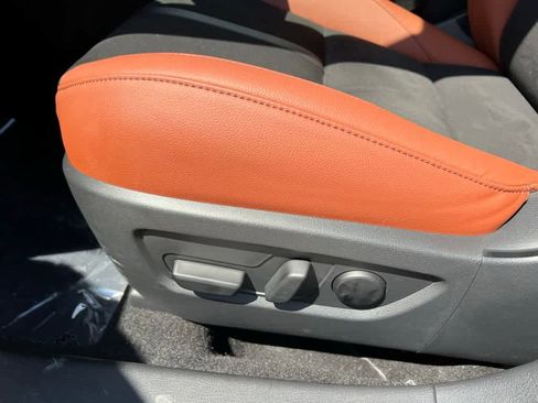 Certified 2025 MAZDA CX-30 Carbon image 14