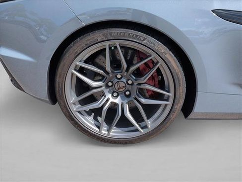 Used 2024 Chevrolet Corvette Z06 w/ Chrome Exterior Badge Package RWD image 15