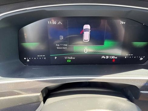 Used 2024 Volkswagen Tiguan Wolfsburg Edition image 27