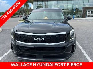 Used 2022 Kia Telluride S FWD video 2