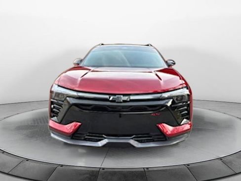 Used 2025 Chevrolet Blazer EV SS image 7
