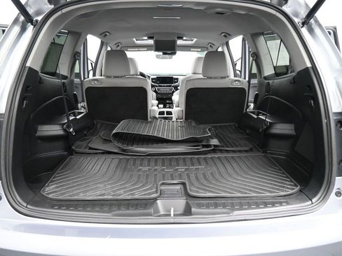 Used 2022 Honda Pilot Touring image 25